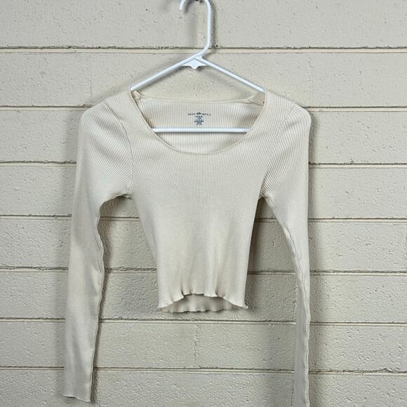 Brandy Melville Cream Ribbed Scoop Neck Top one size - Picture 1 of 8